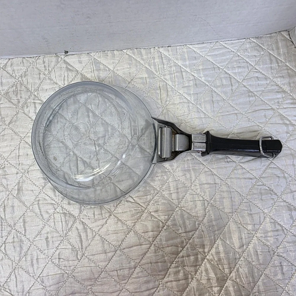 PYREX FLAMEWARE Blue Tint 832 B Saucepan 1qt Removable Handle Vintage